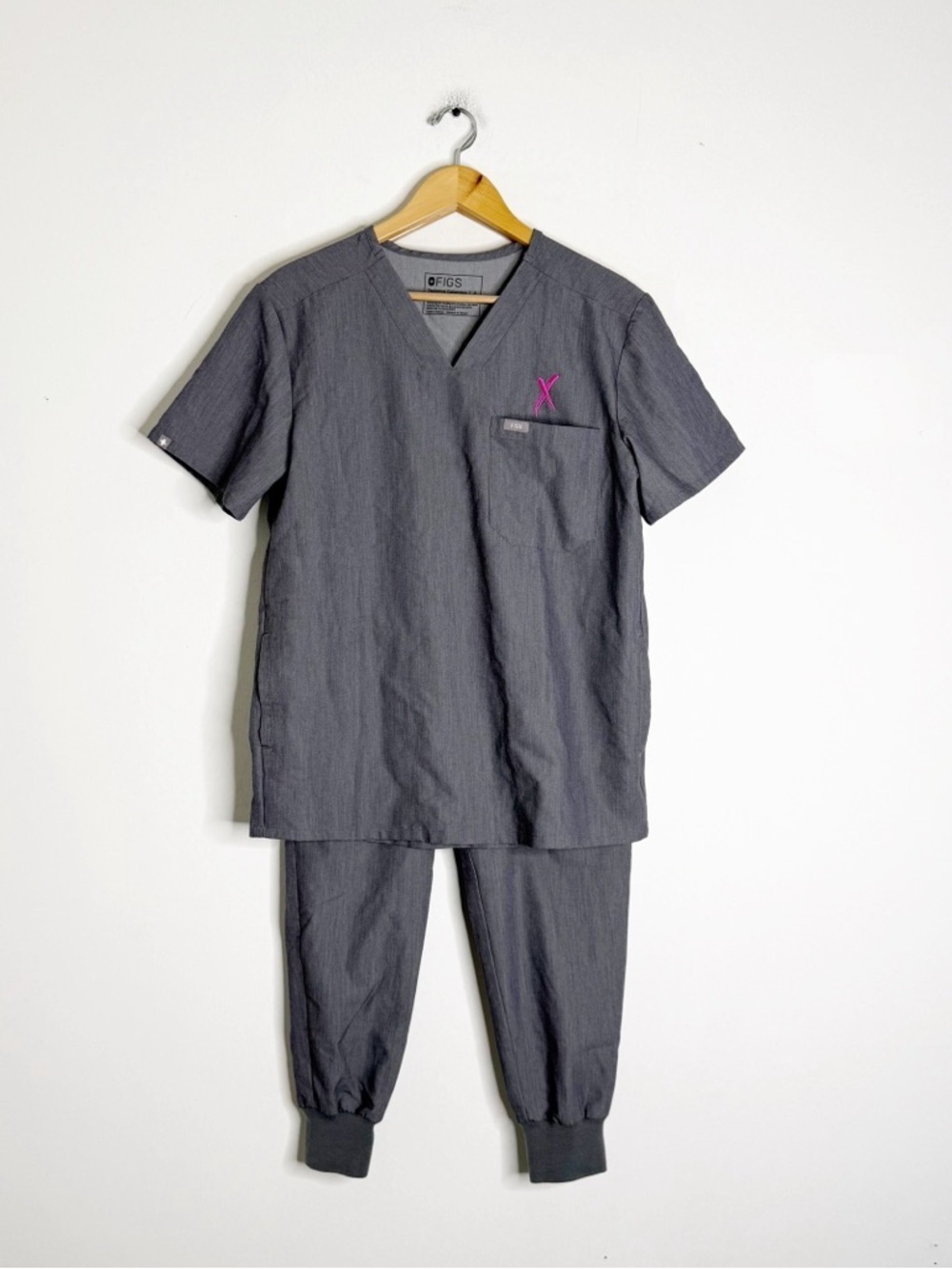 FIGS Scrub Set Small Gray Pink Ribbon Cancer Awareness Tansen Pants Chisec Top